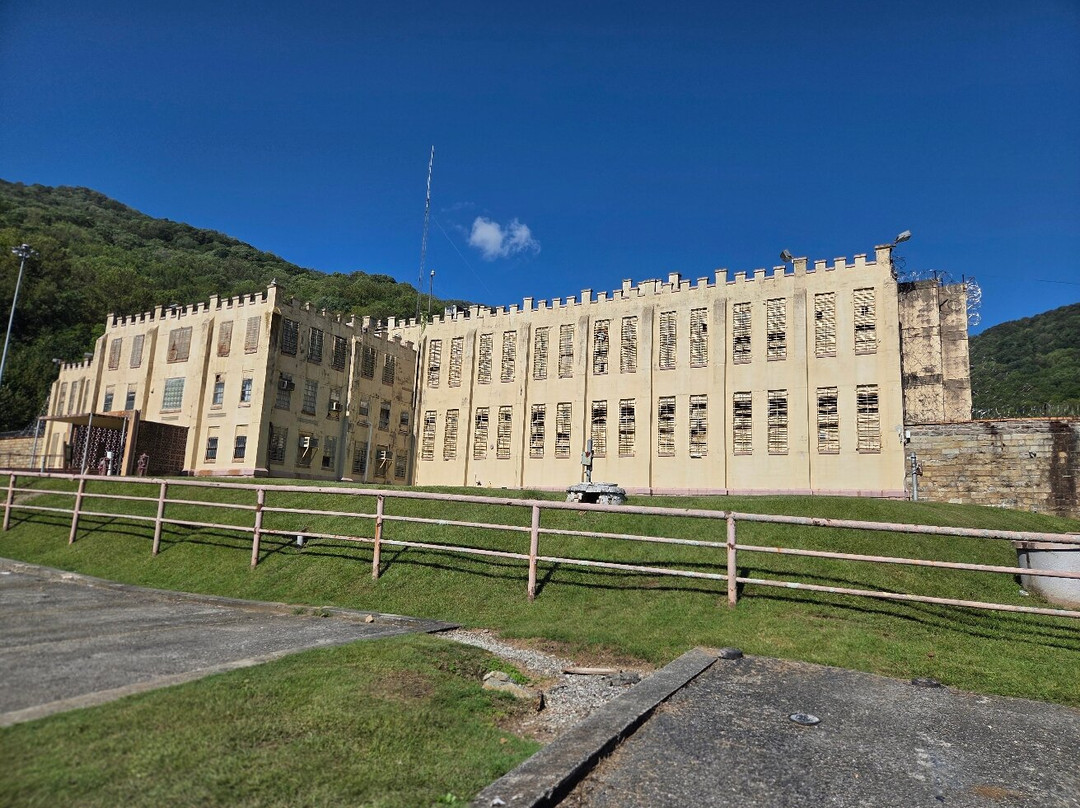 Historic Brushy Mountain State Penitentiary-Petros必去景点