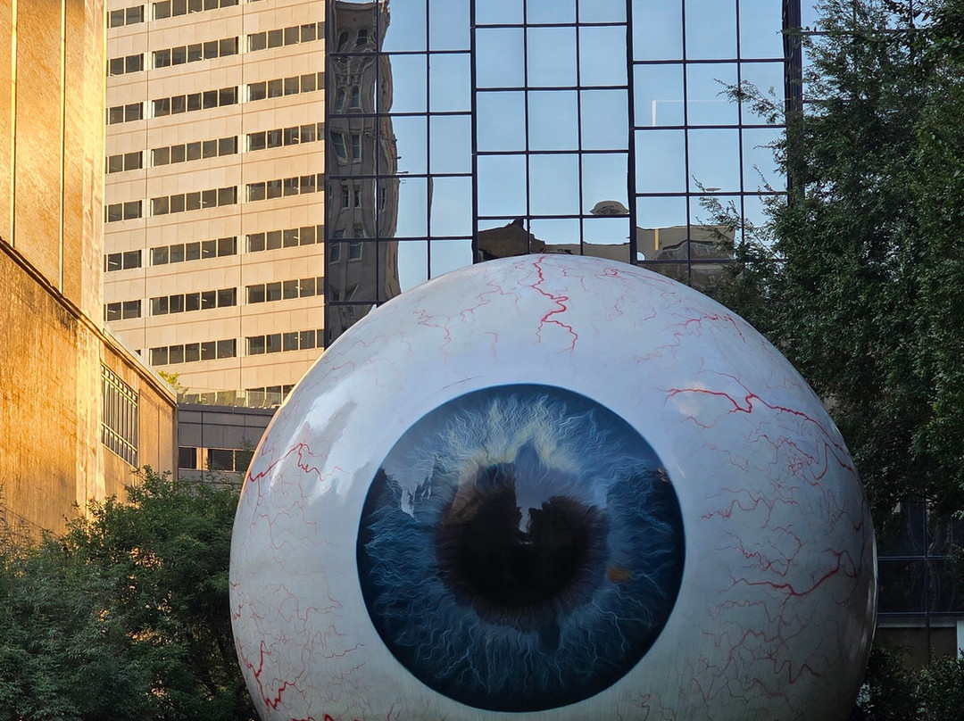 Giant Eyeball-达拉斯必去景点