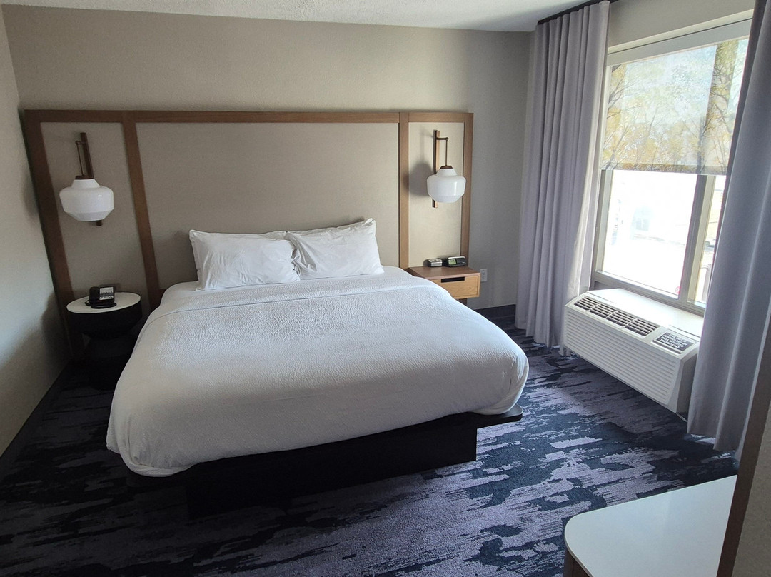 Fairfield Inn & Suites Charleston主图