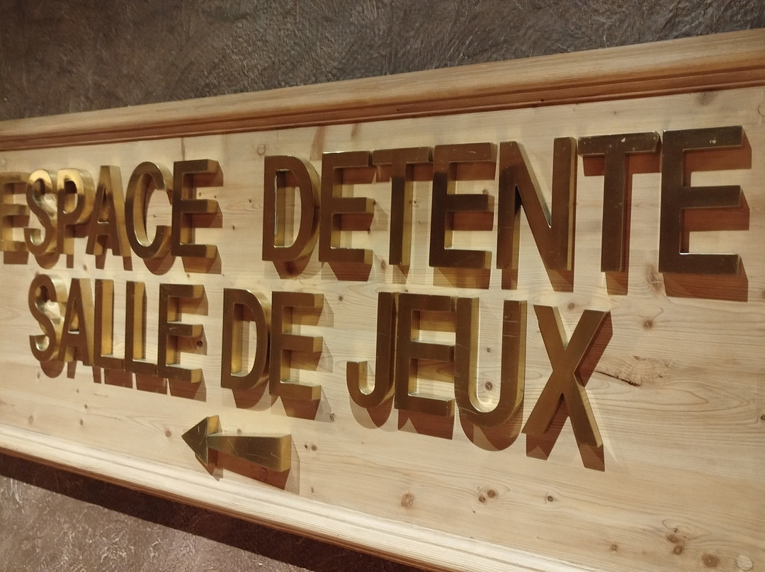 萨伏伊公爵酒店主图