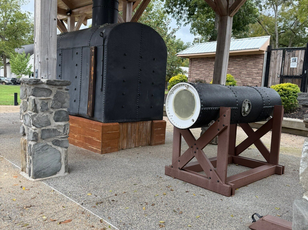 Chestatee River Diving Bell-达洛尼加必去景点