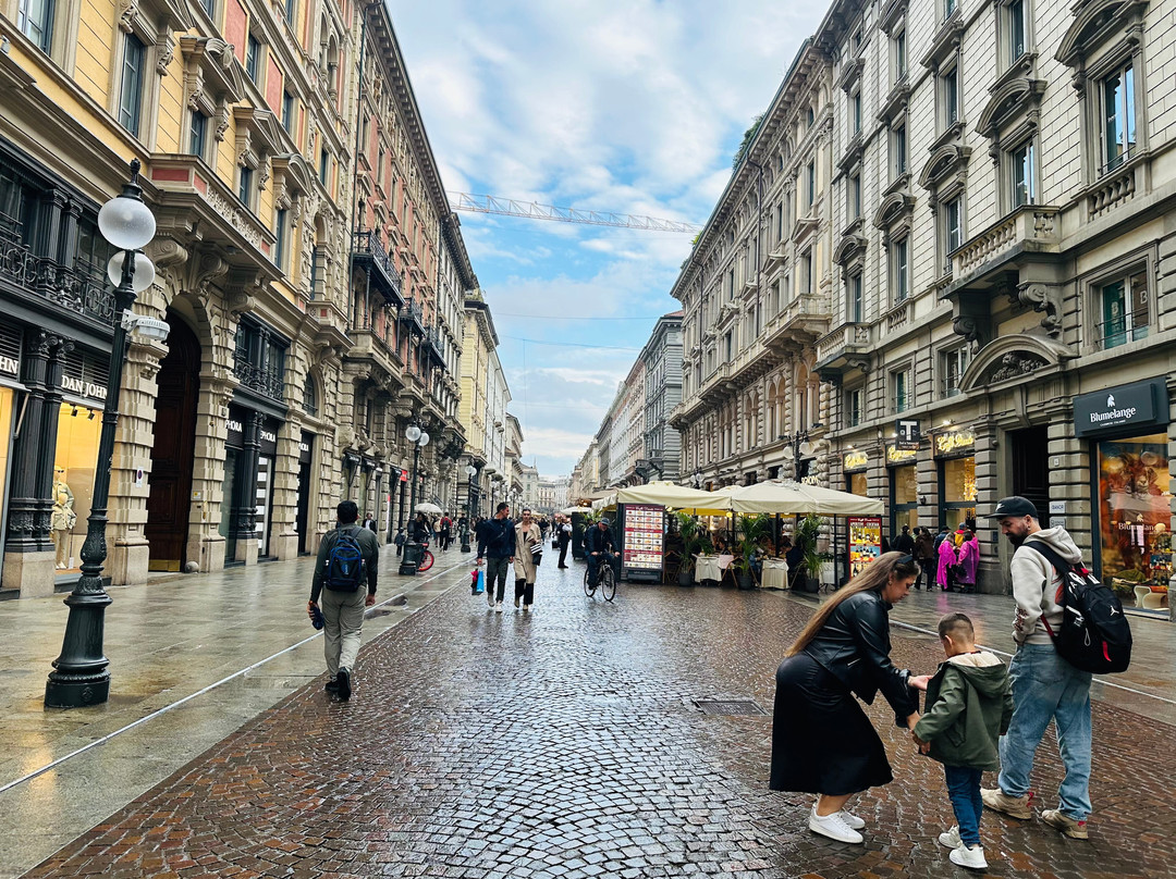 Via Dante-米兰必去景点