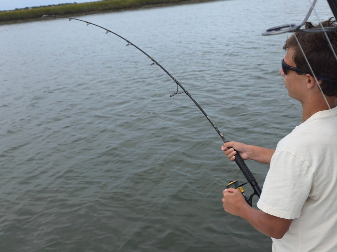 Tall Tide Fishing Adventures-查尔斯顿必去景点