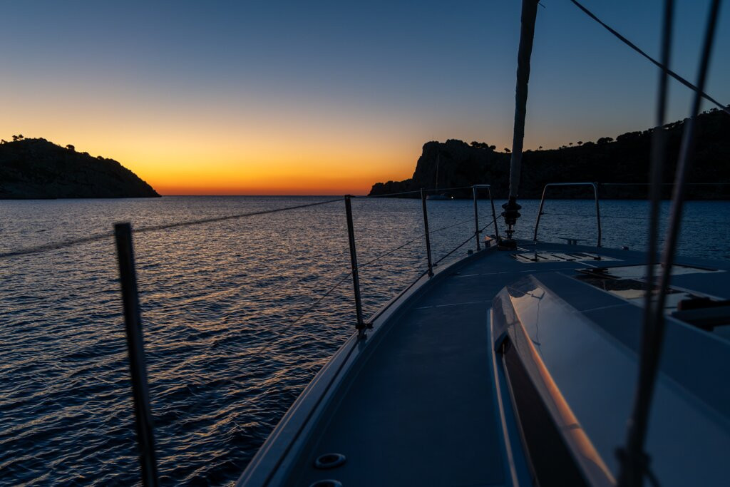 Navigare Yachting-马尔马里斯必去景点