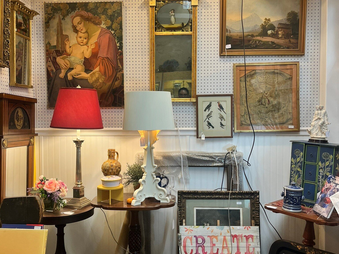RHINEBECK ANTIQUE EMPORIUM-Staatsburg必去景点
