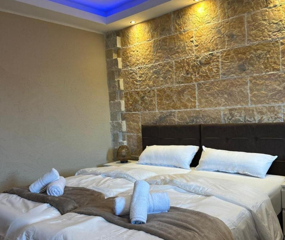Athos Apartments