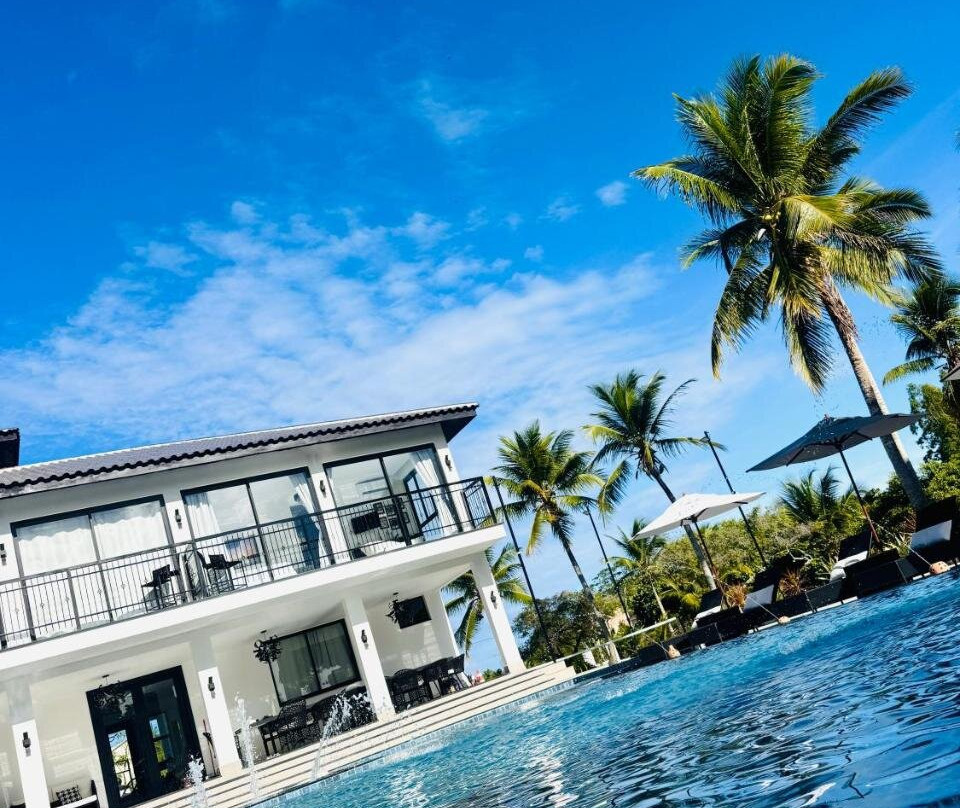 Fletcher American Manor Hotel & Resort