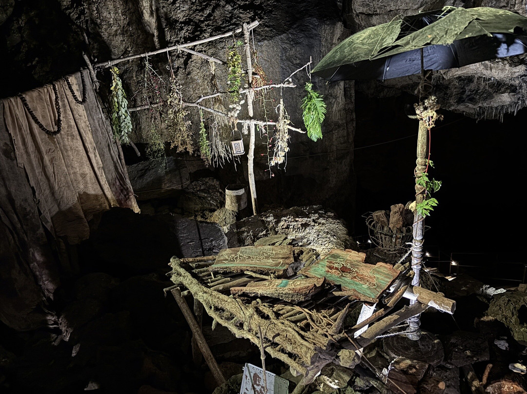 Domaine Des Grottes De Han-Han-sur-Lesse必去景点