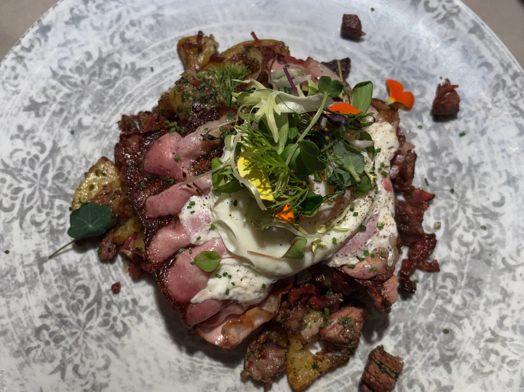 苏姆莫伦酒店主图