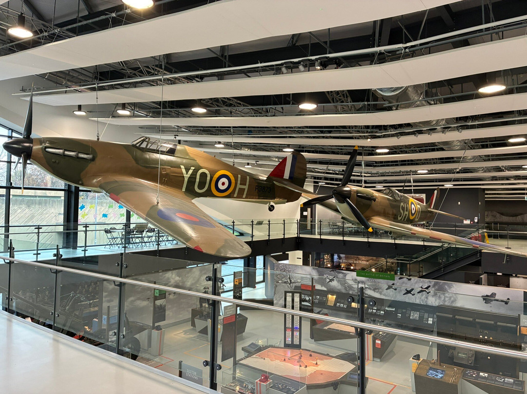 Battle of Britain Bunker-乌克斯桥必去景点