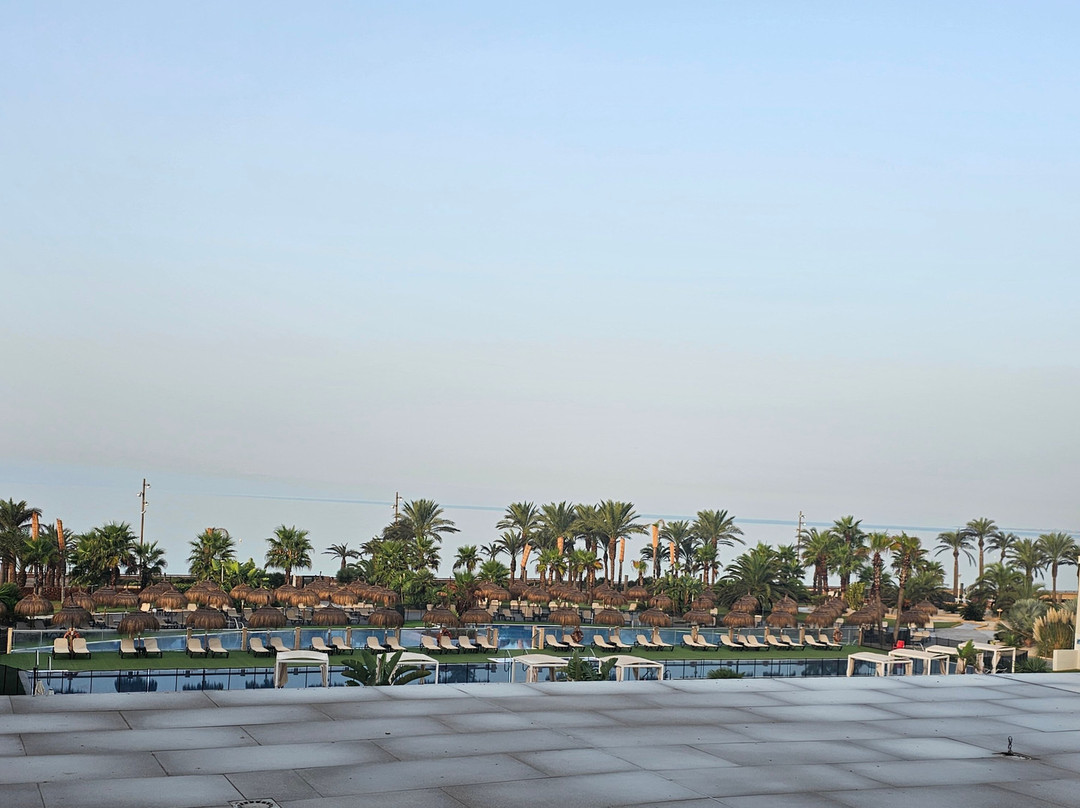 Cabogata Beach Hotel主图