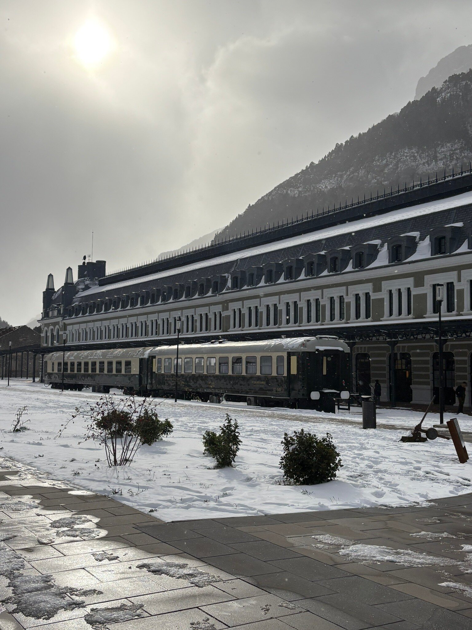 Canfranc Estación, A Royal Hideaway Hotel-官方