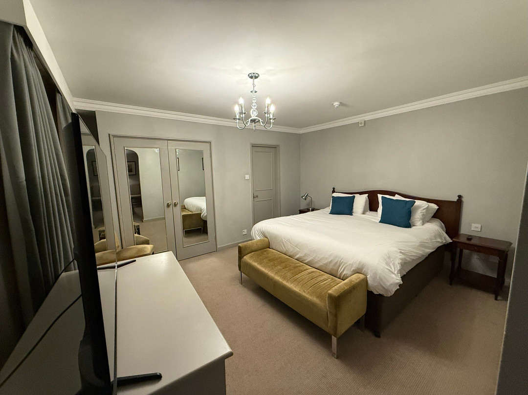 水星班伯里怀特利大厅酒店主图