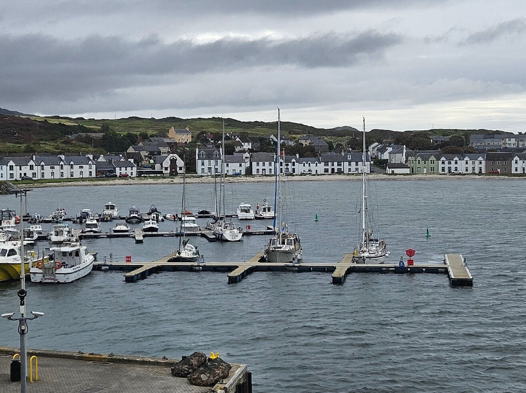 Loch Gorm House主图