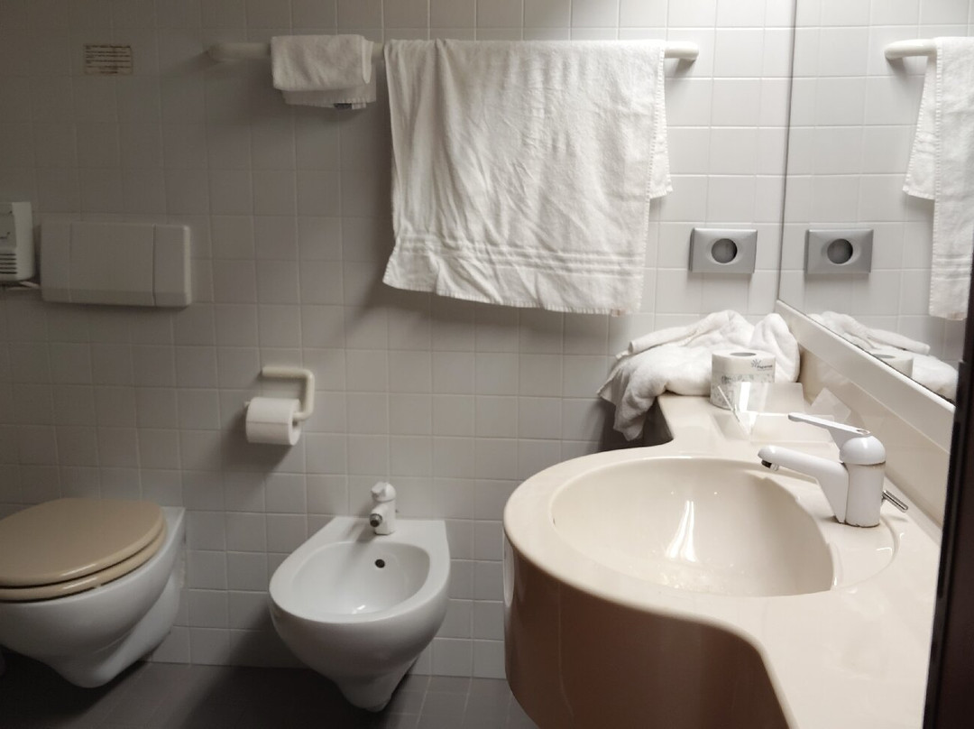 艾吉尔西酒店主图