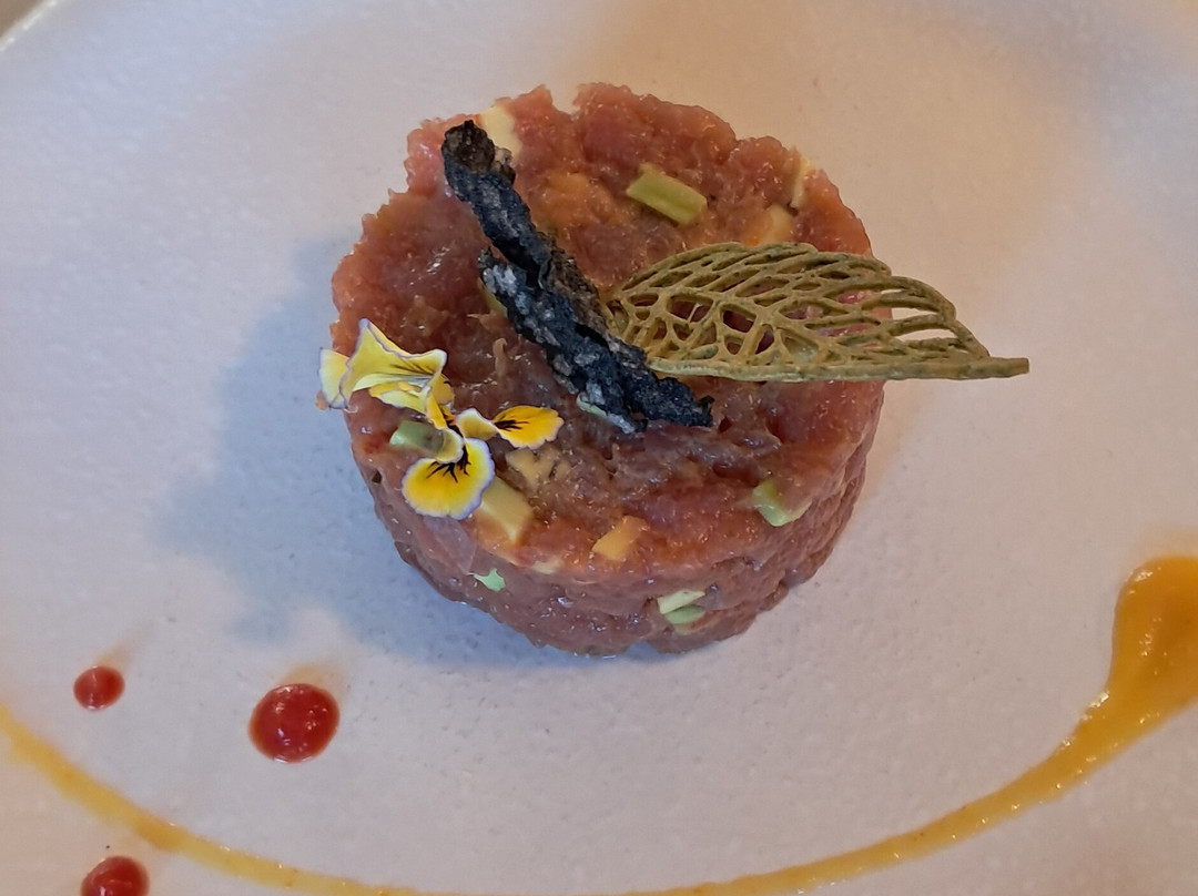 德尔维罗雷西古客栈主图