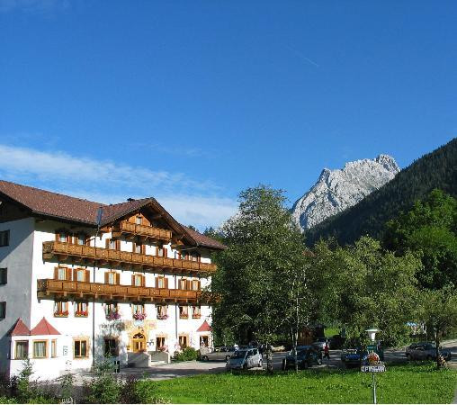 Hinterriss酒店住宿-Gasthof Zur Post