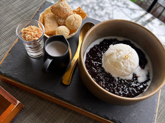 Into The Forest Resort主图