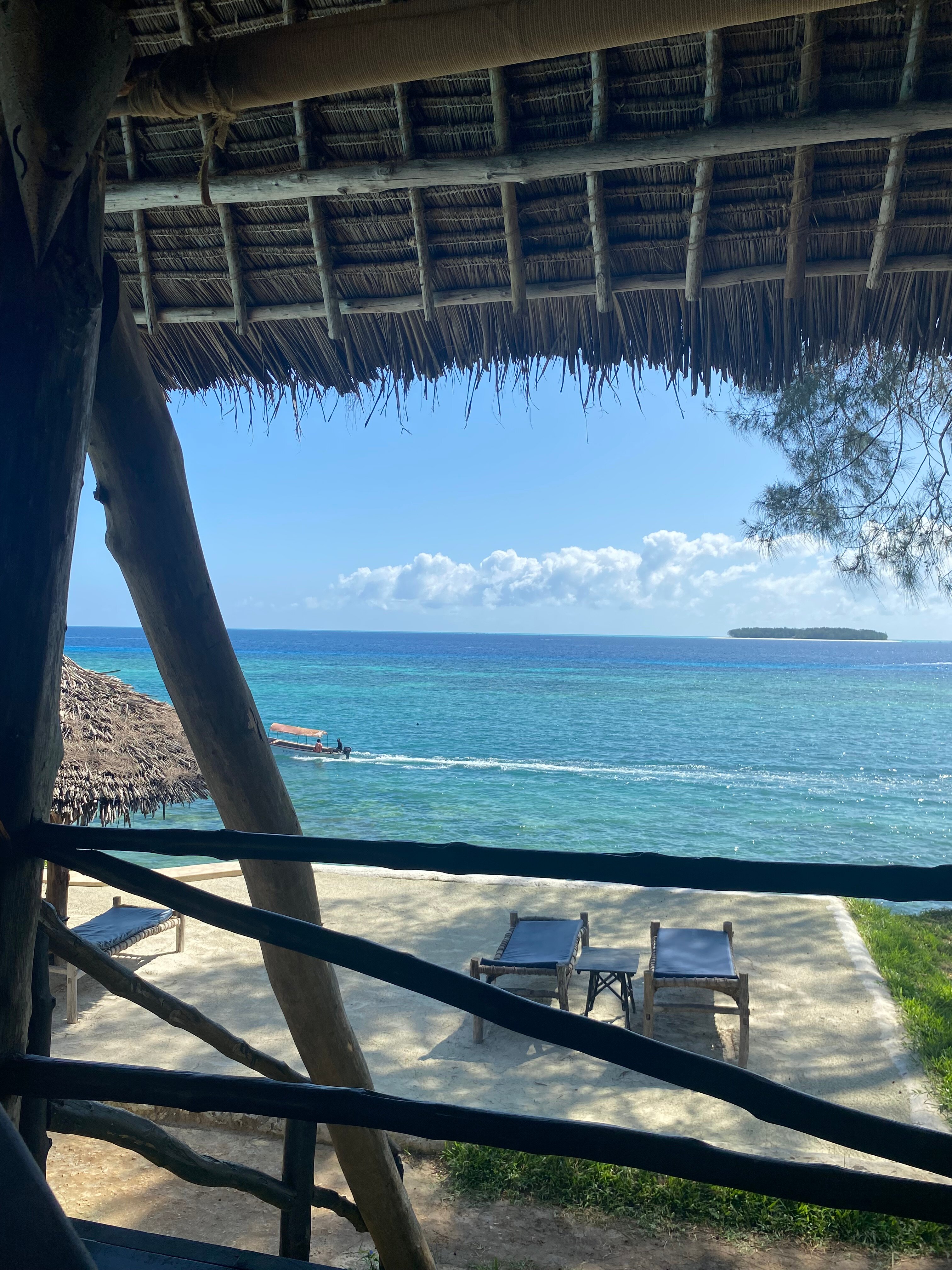 Sunshine Marine Lodge-官方