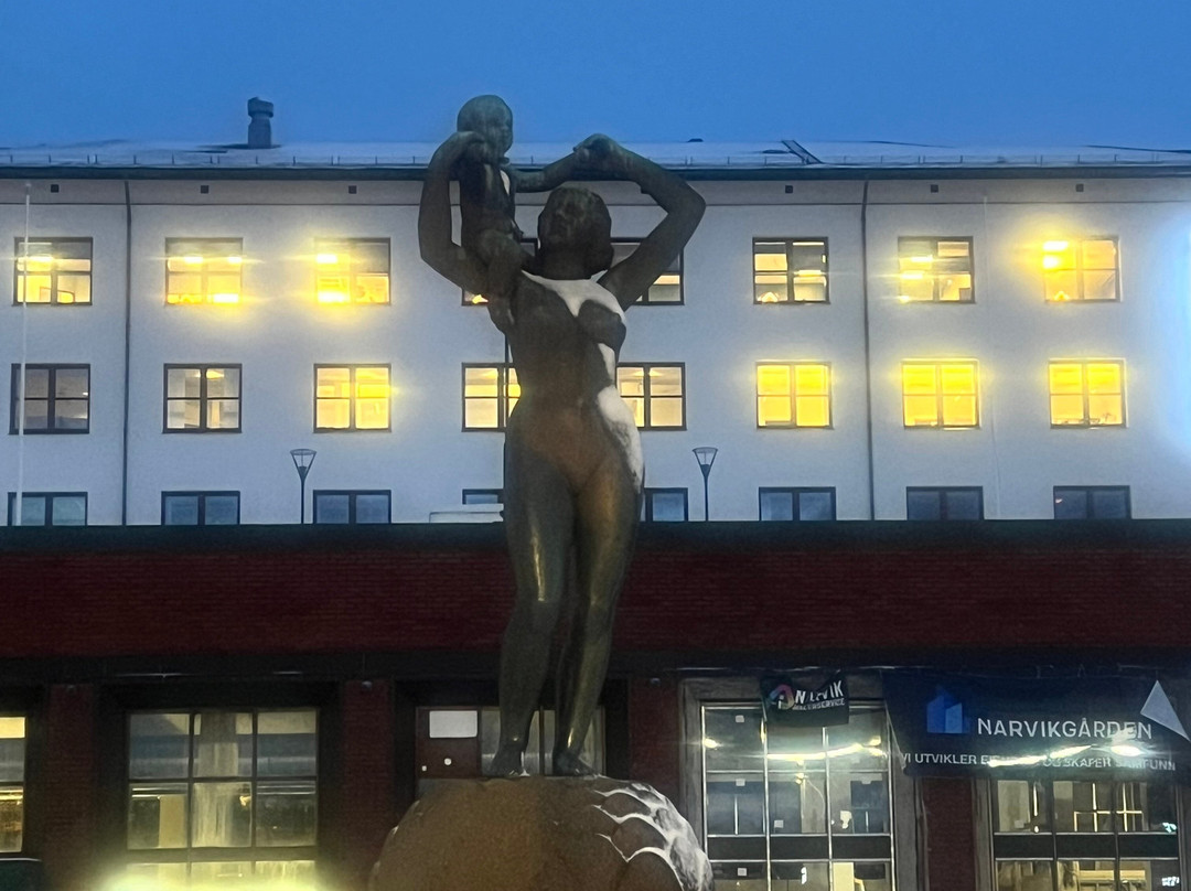 Narvik Torvfontene-纳尔维克必去景点
