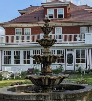 Wakamow Heights Bed and Breakfast主图