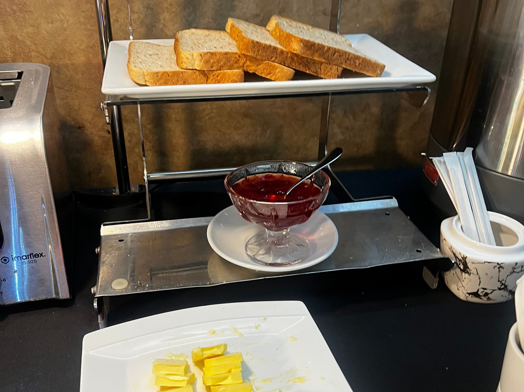 麦克罗特客栈&套房主图