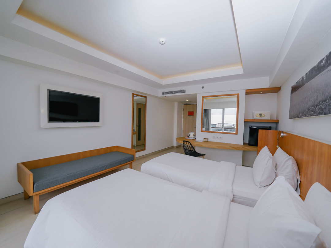 斯库塔广场哈里酒店主图