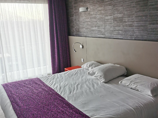 Hotel Adelphia Spa-艾克斯莱班必去景点