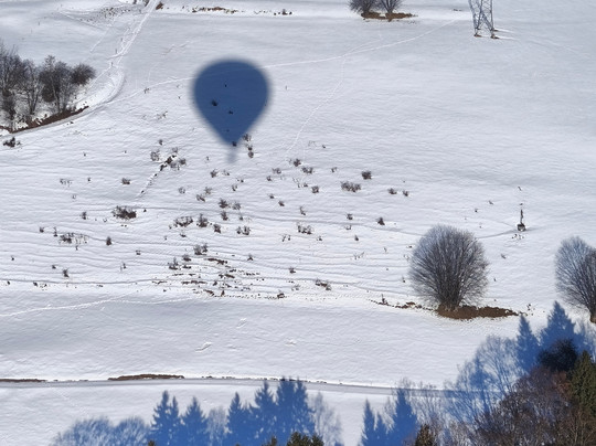Montgolfiere Sensation-Mirebeau必去景点
