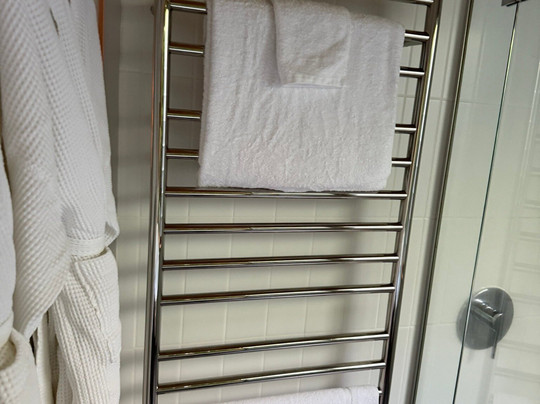 River Birches Lodge主图