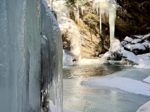 Bingham Falls-斯托必去景点