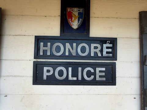 Pelican Safari Tour-Deshaies必去景点