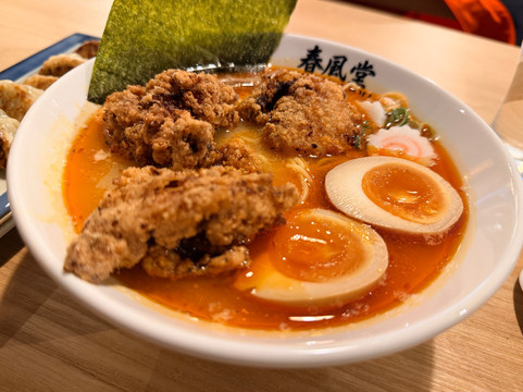 HALAL WAGYU RAMEN & BEEF CUTLET SHUNPUDOU 春風堂