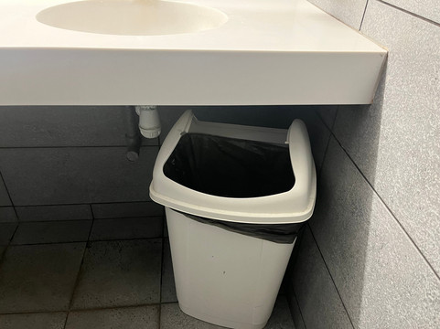 Mégarama-隆勒索涅必去景点