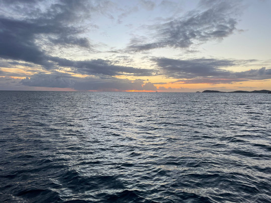 Heavenly Days Catamaran-夏洛特阿马利亚必去景点