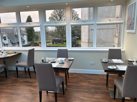 杜查理乡村庄园酒店主图