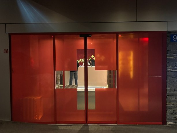 瑞士阿戈拉法斯宾德夜未央酒店-官方