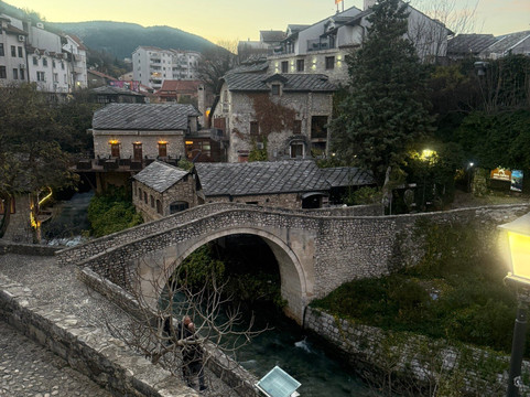 Crooked Bridge (Kriva Cuprija)-莫斯塔尔必去景点