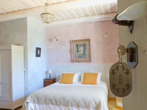 贾斯汀普罗旺斯酒店主图