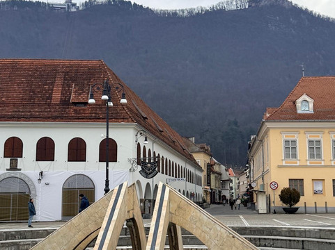 Piața Sfatului-布拉索夫必去景点