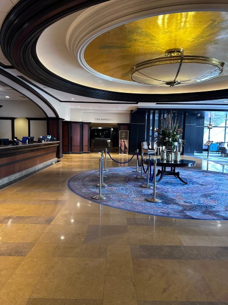 阿姆威格兰德广场酒店-官方