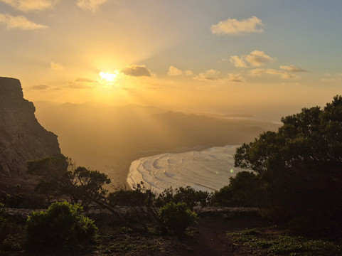 Mirador de El Risco de Famara-Haria必去景点