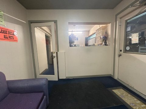 大12汽车旅馆布罗肯博内-官方