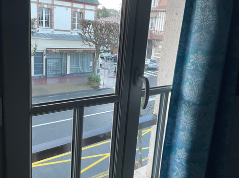 香蒂利酒店主图