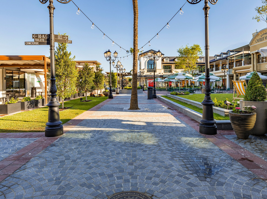 Sydney Outlet Village-沃里克农场区必去景点