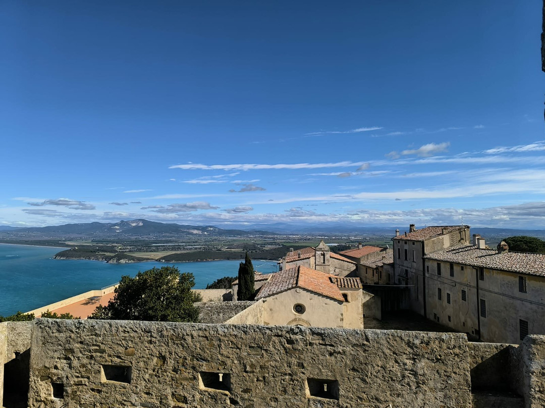 Castello di Populonia-Populonia必去景点