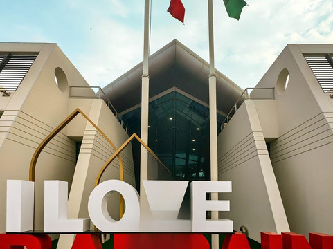 I Love Bahrain Art Object