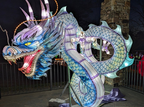 Noccalula Falls Park & Campground-加兹登必去景点