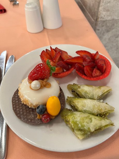 皇家翼酒店-官方