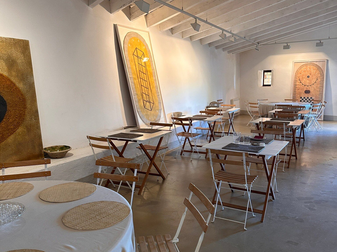 达尔特莫拉酒店主图